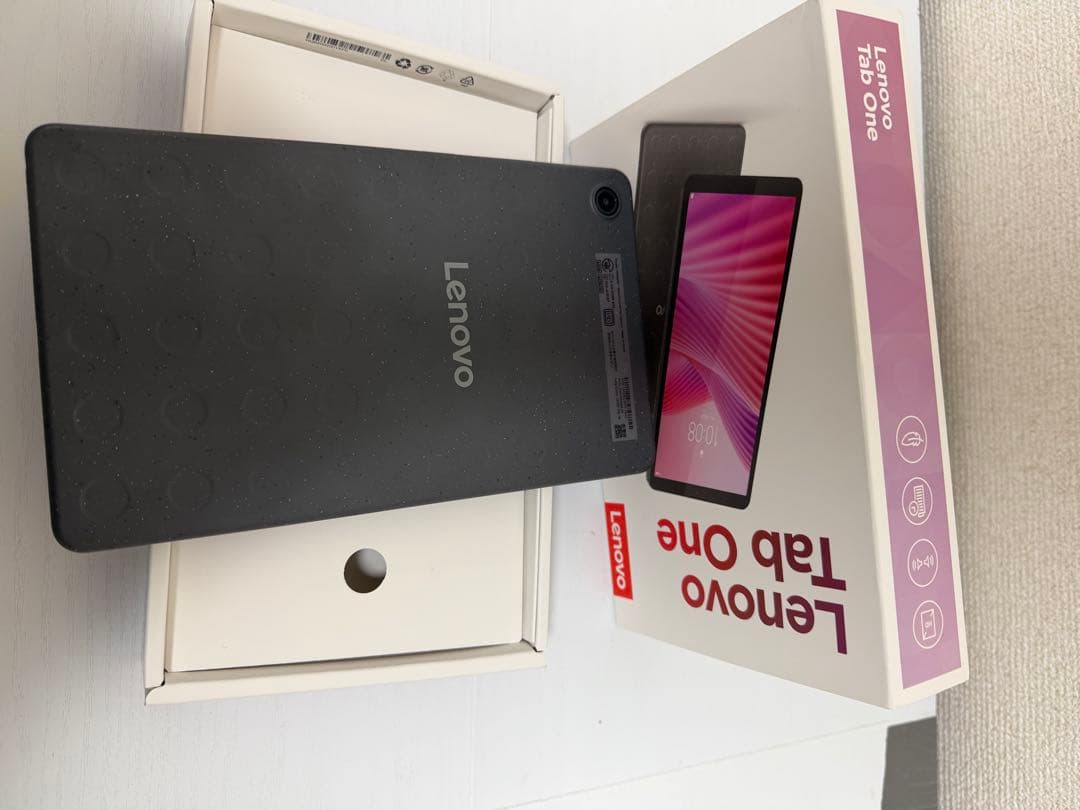Lenovo Tab One ブラック 箱付き