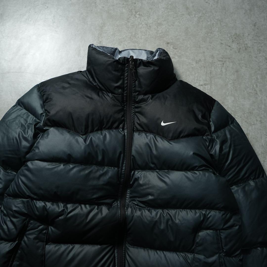 00s NIKE 肉厚ダウンジャケット リバーシブル ブラック チェック柄 短丈