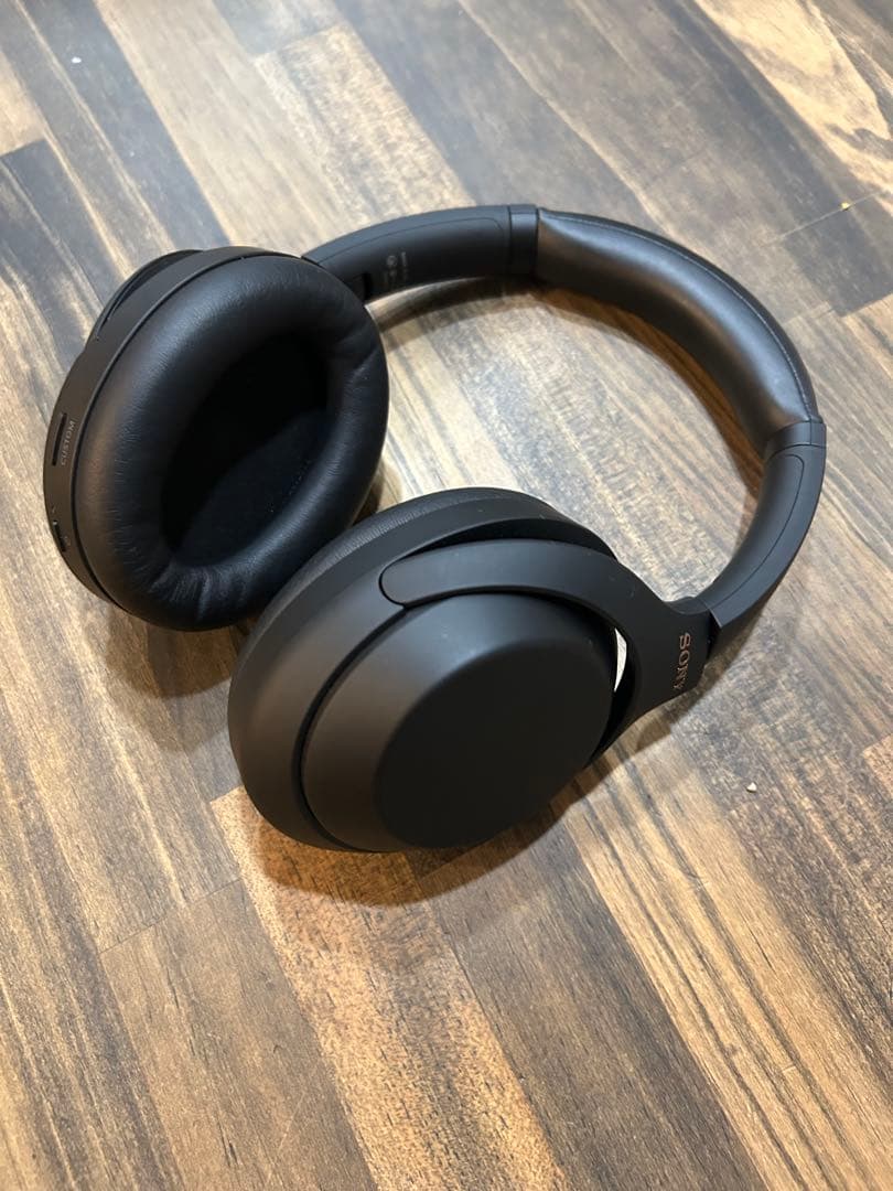 sony WH-1000XM4ワイヤレスヘッドホン ブラック