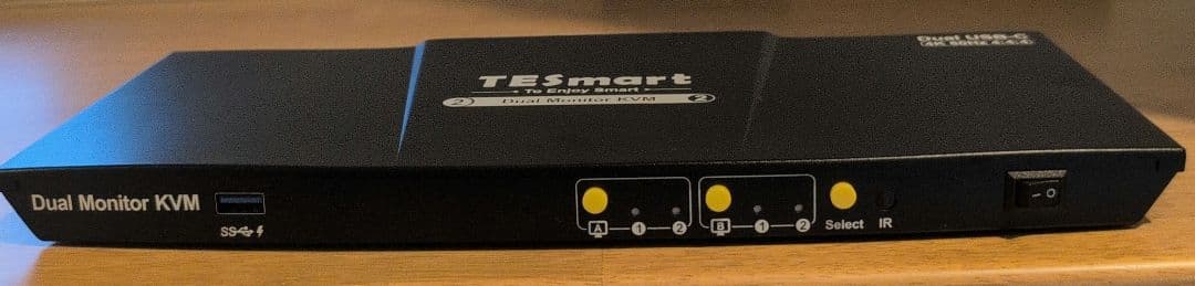 分配器・切替器 TESmart Dual Monitor KVM 4K 60Hz