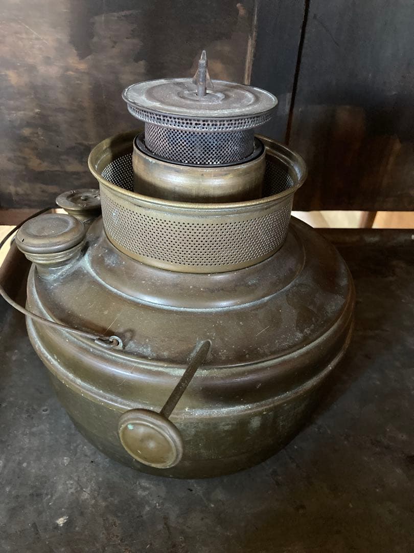 ハラーオリジナルOriginal Hallerヴィンテージ石油ストーブ真鍮タンク