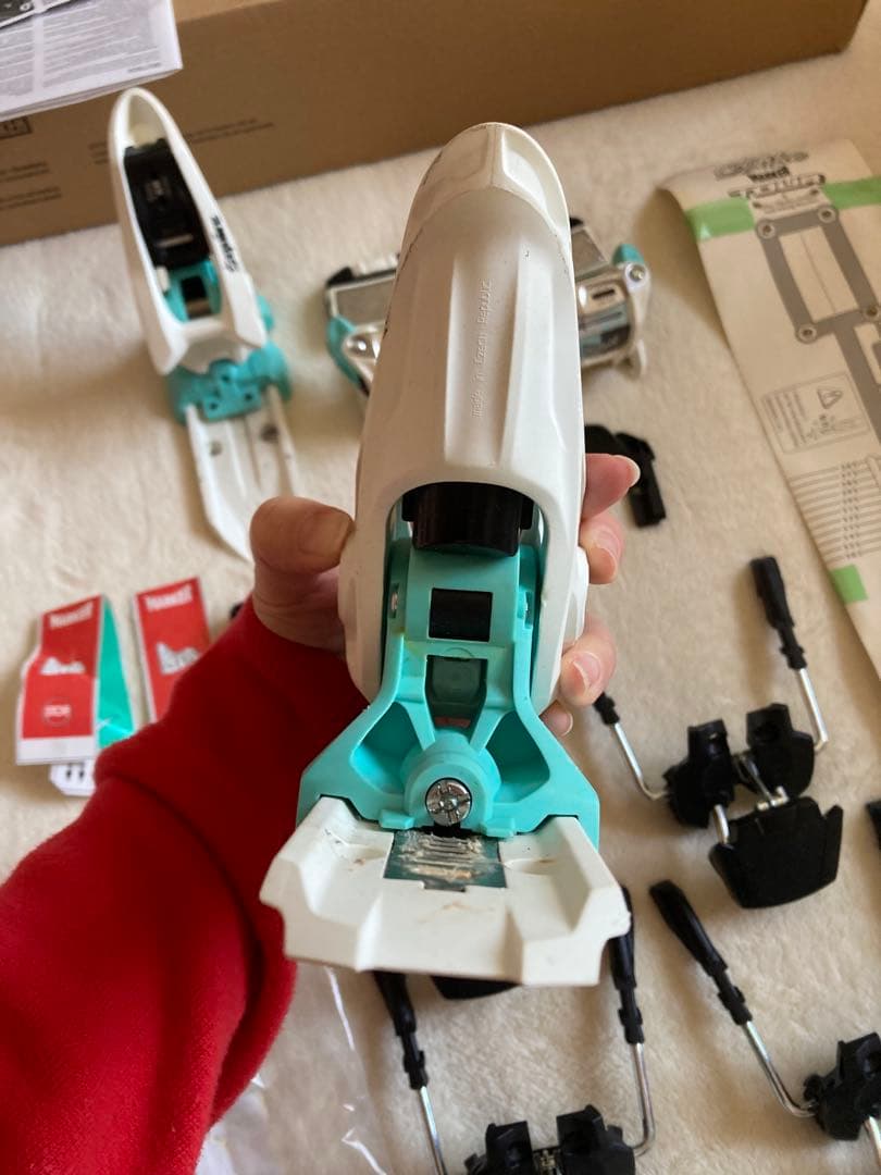 Marker Squire スキー　ビンディング　ターコイズブルー
