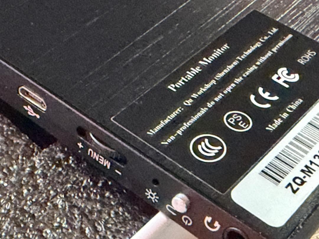 13.3インチ 4k モバイルモニター ポータブルディスプレイ