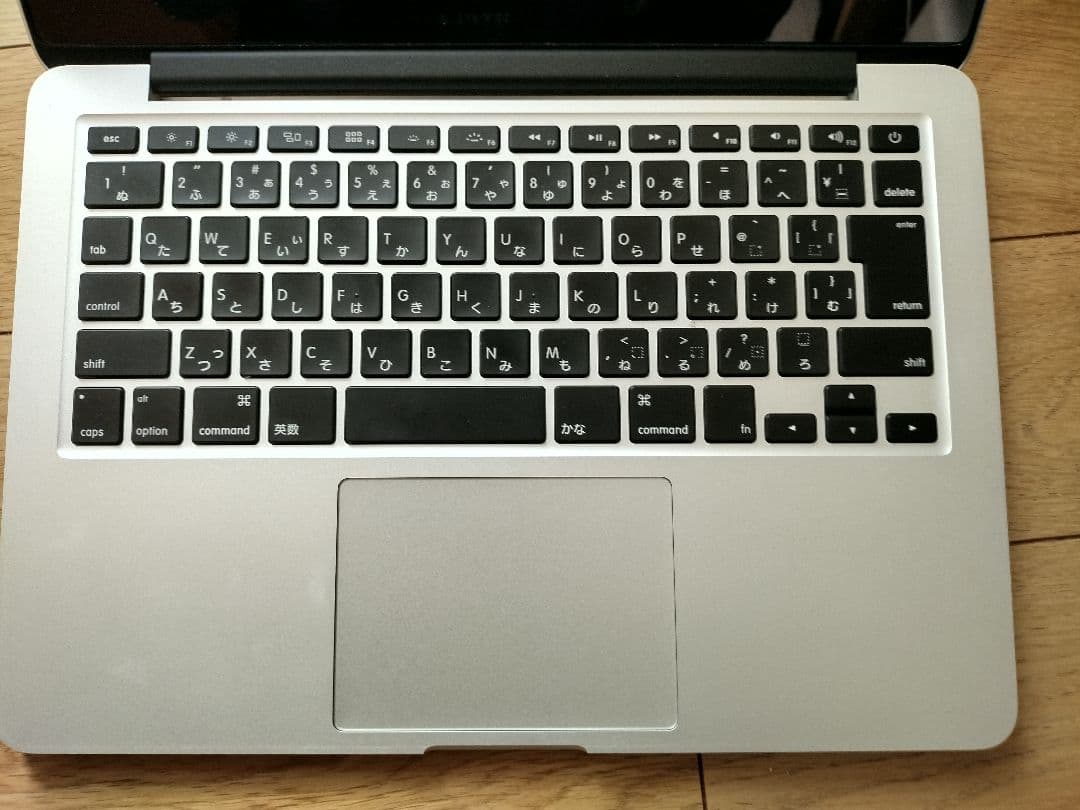 MacBook Pro シルバー