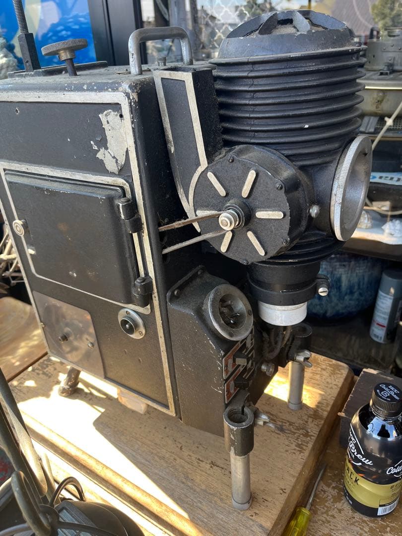 映写機、昭和レトロ映写機、業務用映写機、アンティーク映写機