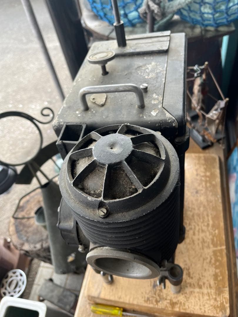 映写機、昭和レトロ映写機、業務用映写機、アンティーク映写機