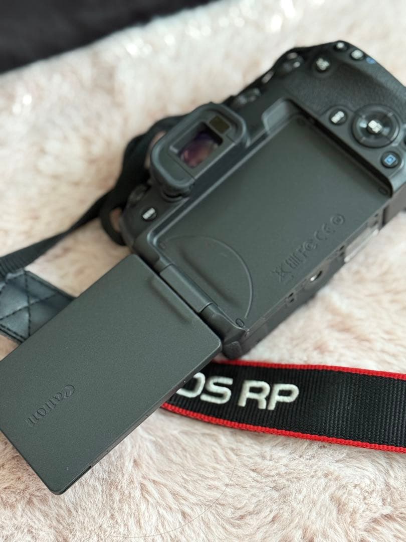 Canon EOS RP ボディ　美品