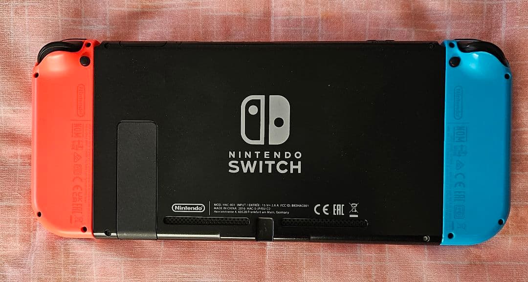 Nintendo Switch 純正セット（ネオンブルー・ネオンレッド）