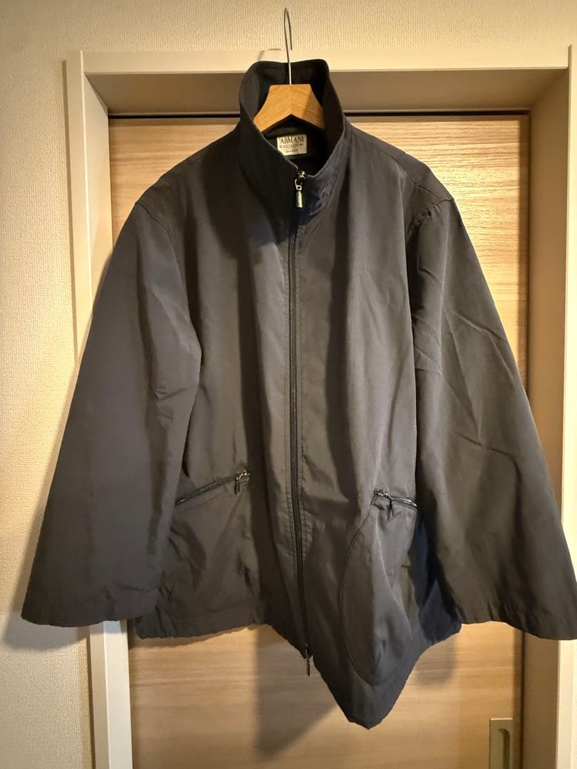 アルマーニコレッツォーニ　コットンナイロンジャケット　グレー系