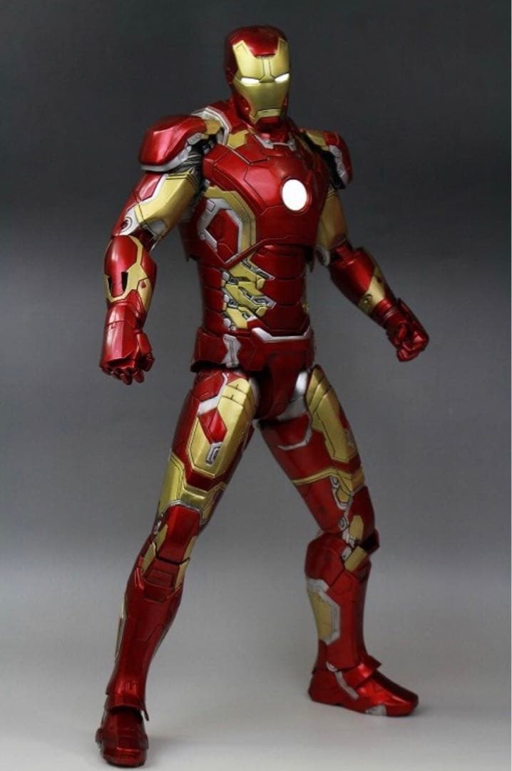 アベンジャーズエイジオブウルトロン1／4スケールアクションフィギュアアイアン