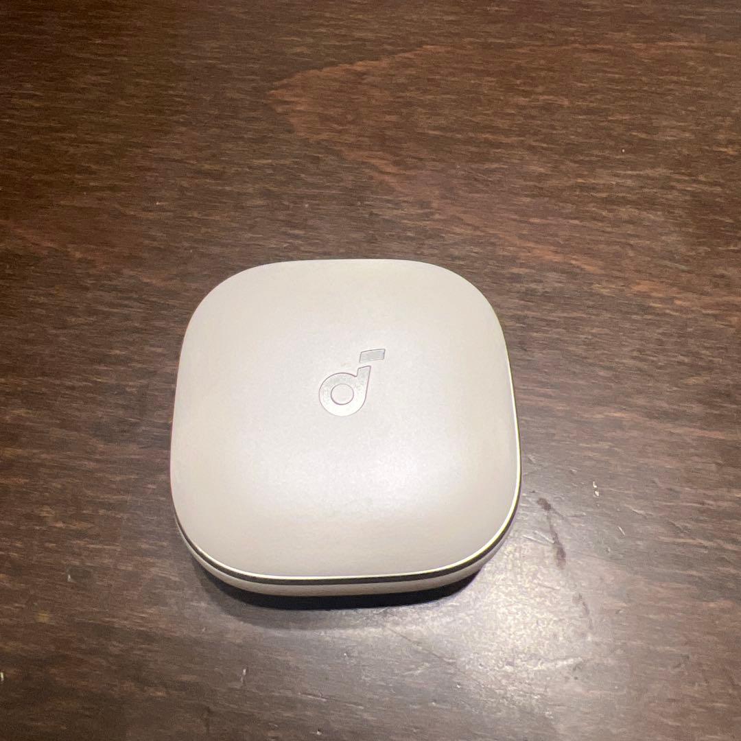 ワイヤレスイヤフォン ホワイト soundcore liberty 5