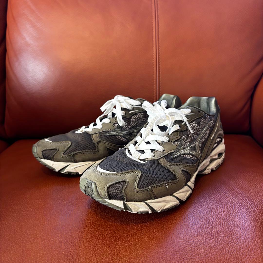 靴 Maharishi Mizuno WAVE RIDER 10 27.5