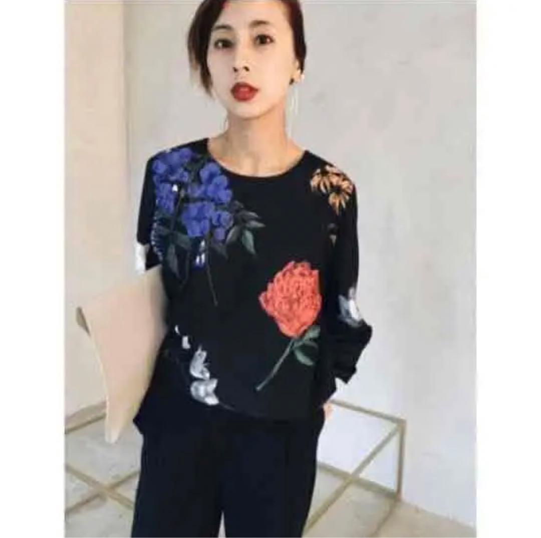 希少 即完売 AMERI アメリ ビンテージ　アマンダ花柄トップス