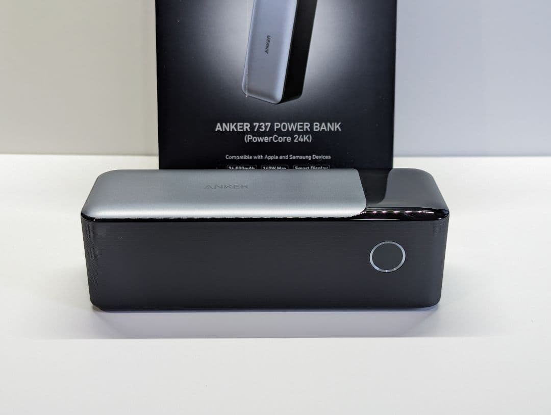 【ほぼ新品】Anker 737 Power Bank 140W + 収納ケース