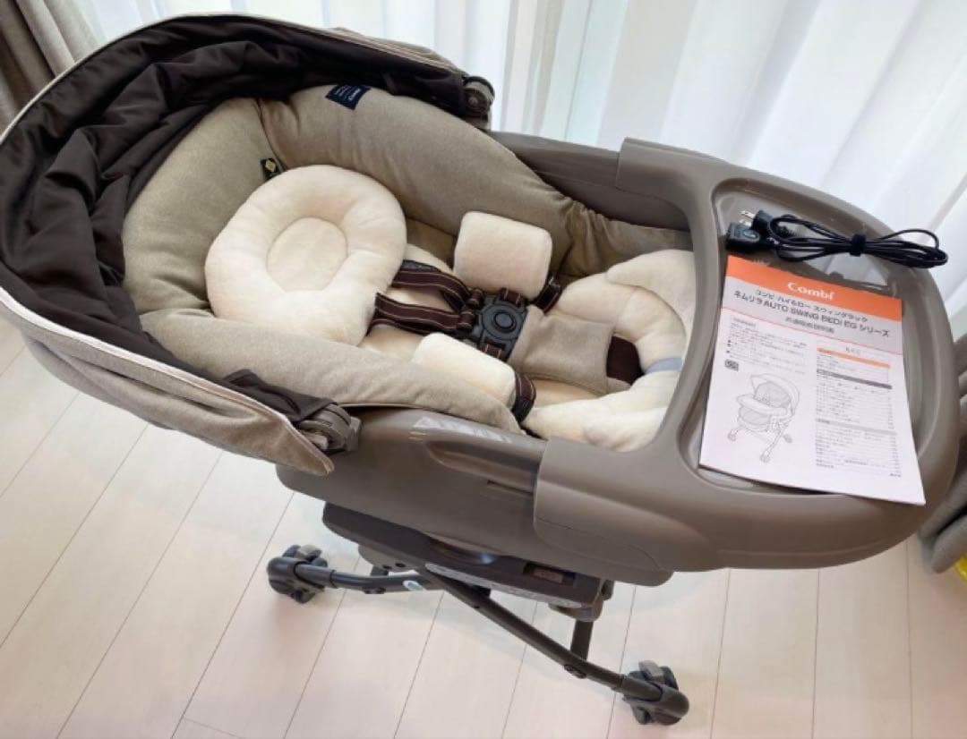 【美品】【電動】コンビ　ネムリラ　AUTO SWING BIDI EG シリーズ