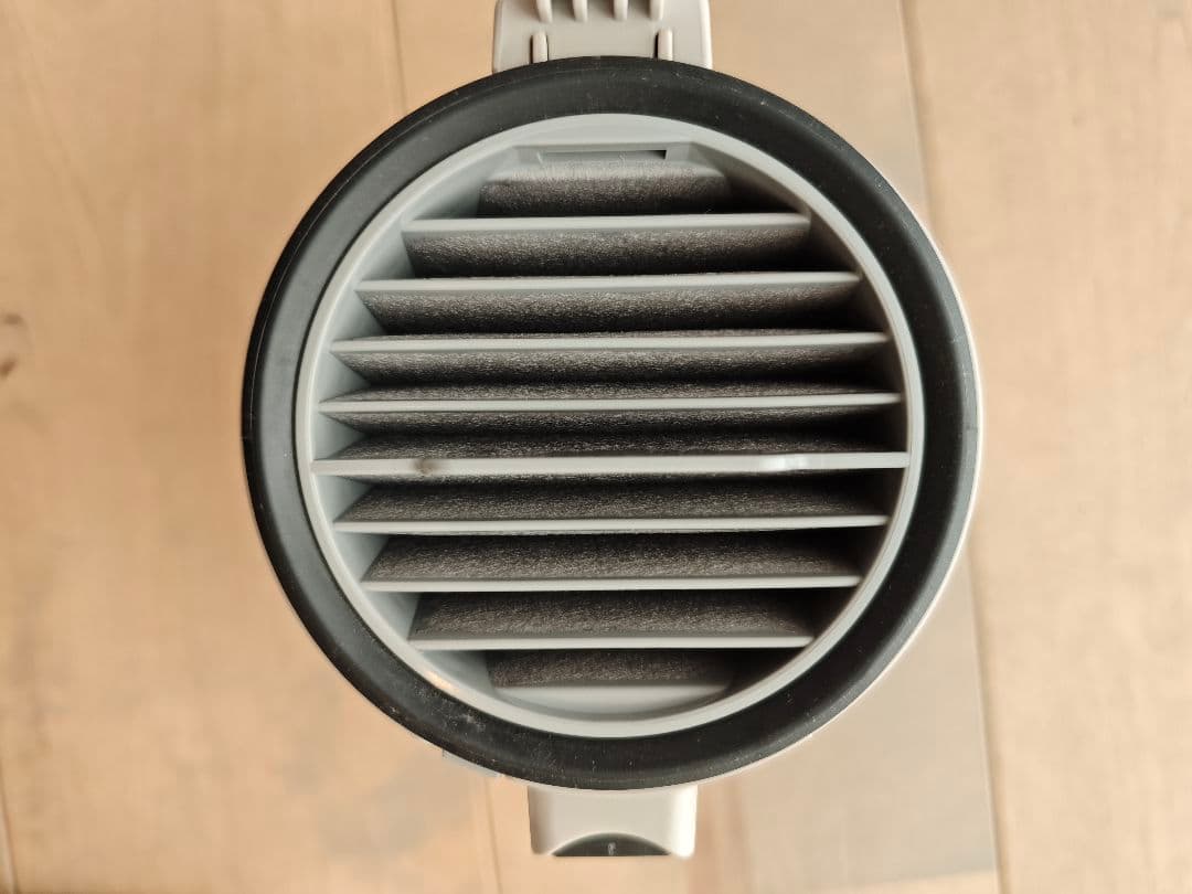 Panasonic MC-SB32J コードレス掃除機　2022年製