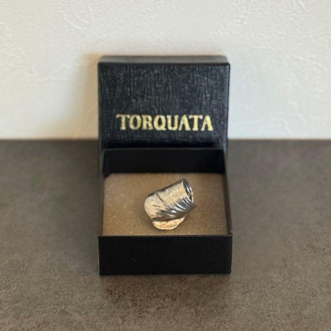 gondoa TORQUATA 蛾の羽根リング