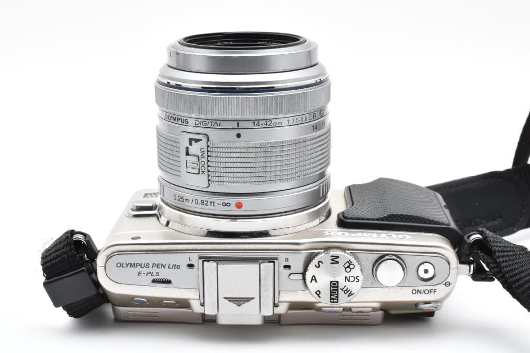 OLYMPUS オリンパス PEN Lite E-PL5 ミラーレス一眼カメラ