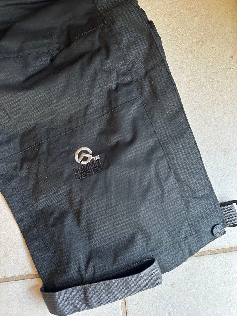 【難あり】ノースフェイス マウンテンパンツ GORE-TEXサミットシリーズ S