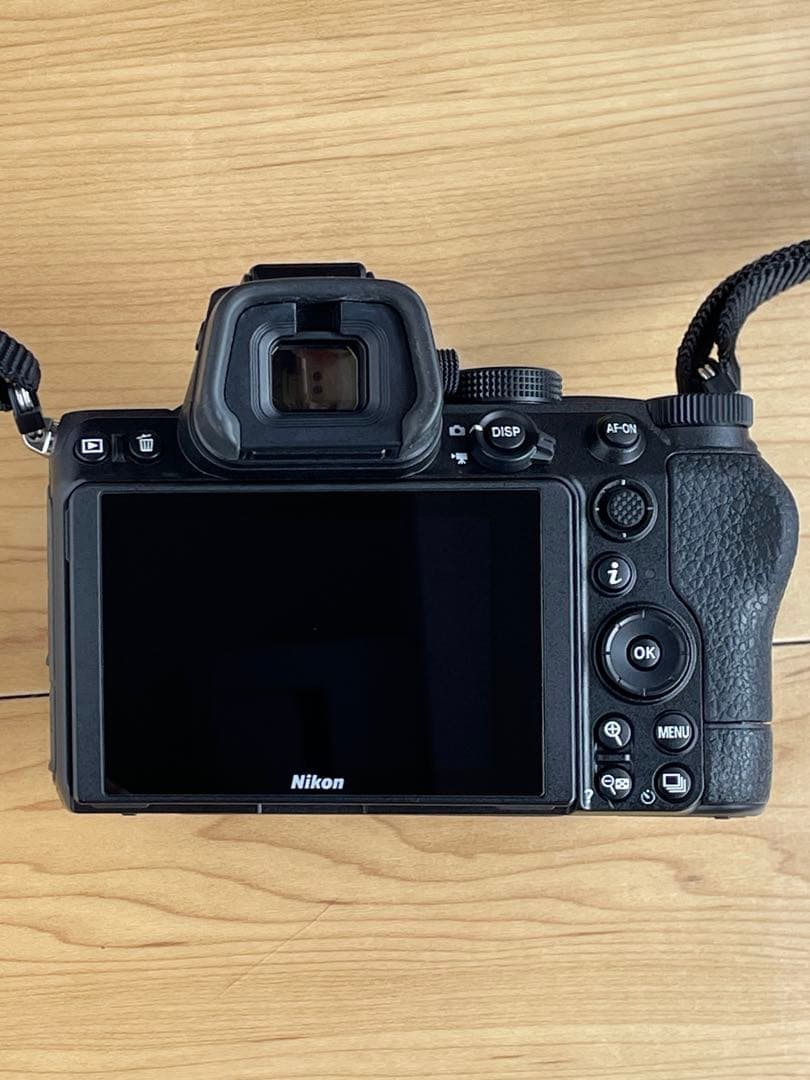 Nikon Z 5 フルサイズミラーレス一眼カメラボディ