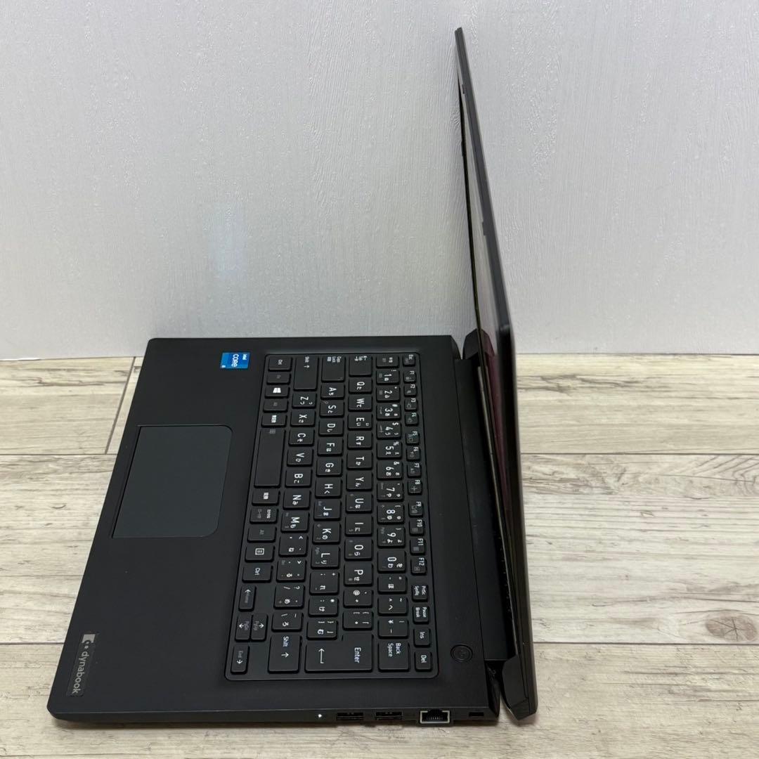 東芝 dynabook S73 ノートパソコン 11世代i5 8GB/256G