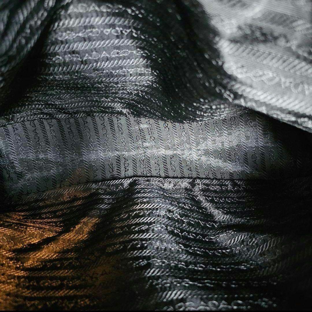 PRADA プラダ　メッセンジャーバッグ ブラウン/ブラック 　美品！