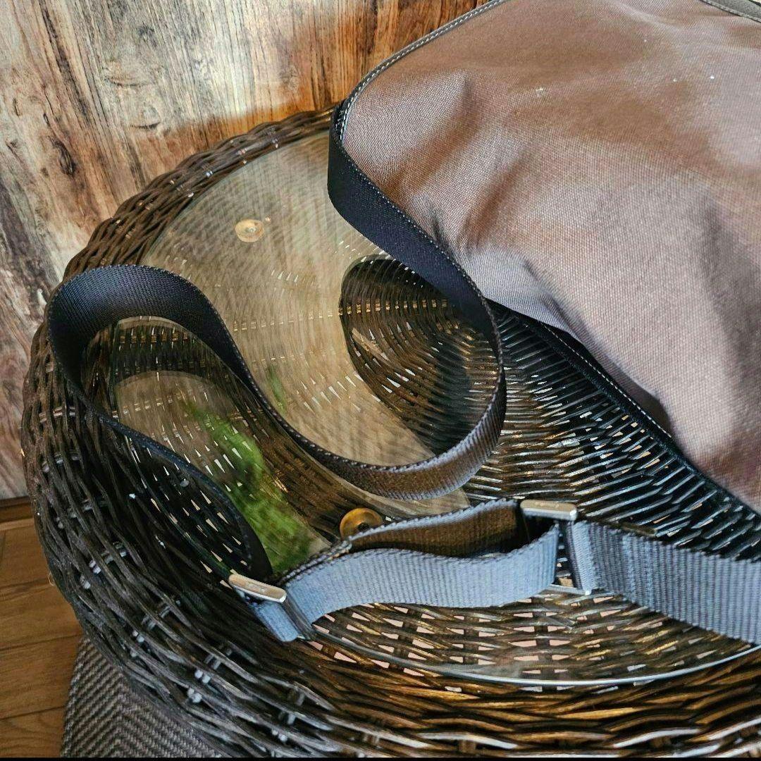 PRADA プラダ　メッセンジャーバッグ ブラウン/ブラック 　美品！