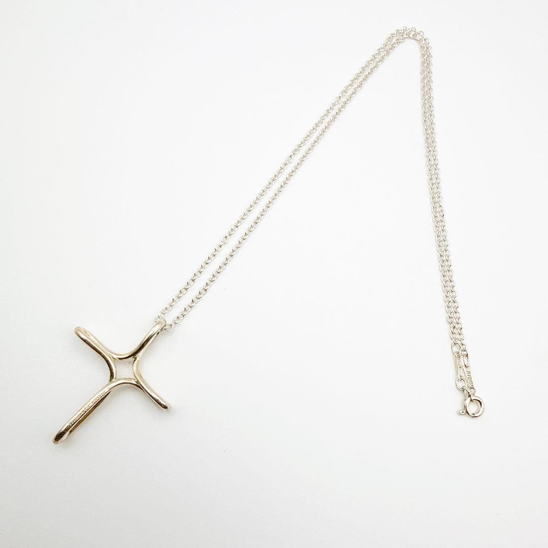 2961-15 保存箱・袋付き✨Tiffany インフィニティクロス　ネックレス