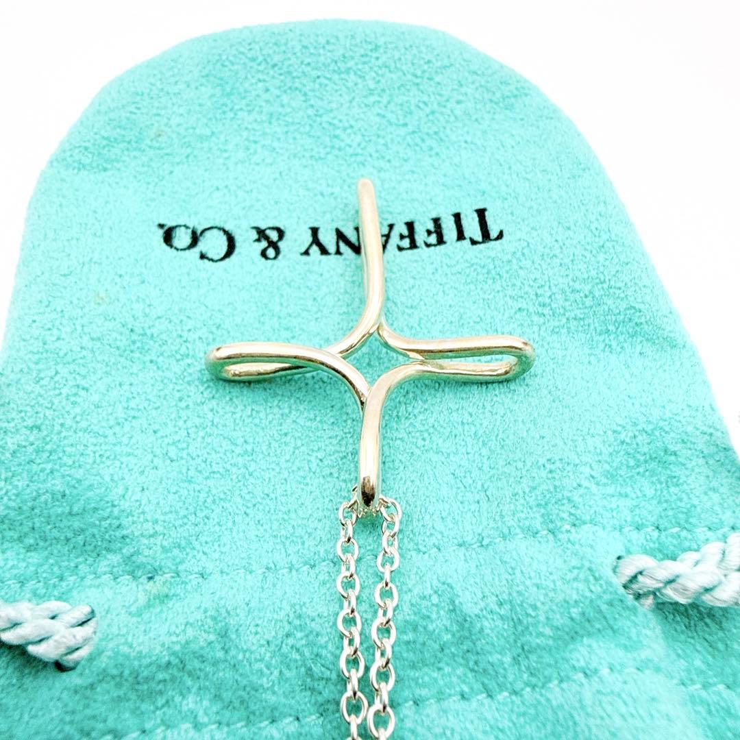 2961-15 保存箱・袋付き✨Tiffany インフィニティクロス　ネックレス