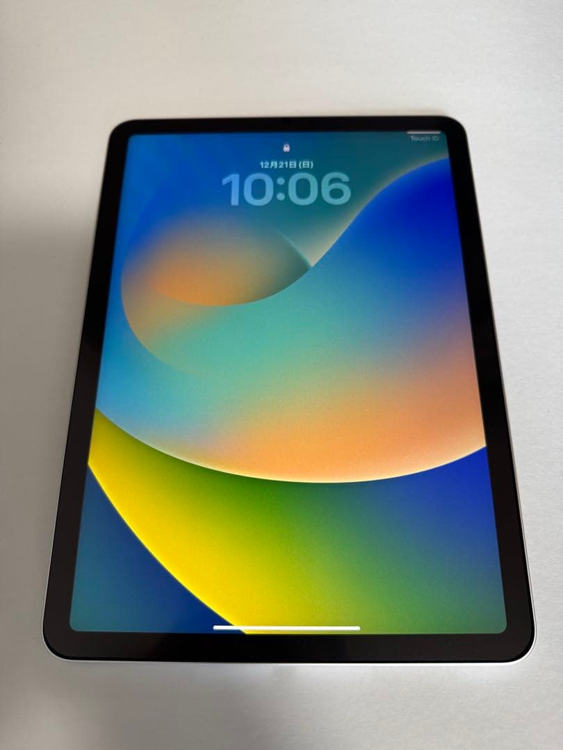 iPad air 第4世代10.9インチ シルバー