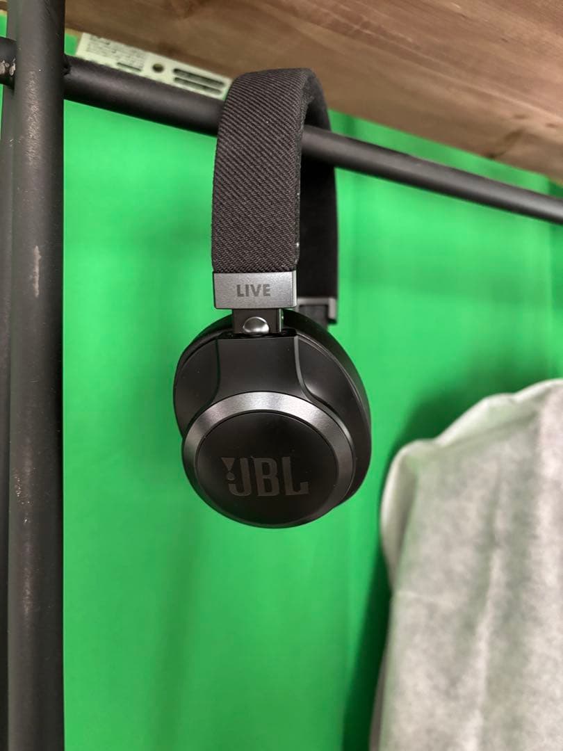 ヘッドホン JBL LIVE 770 NC