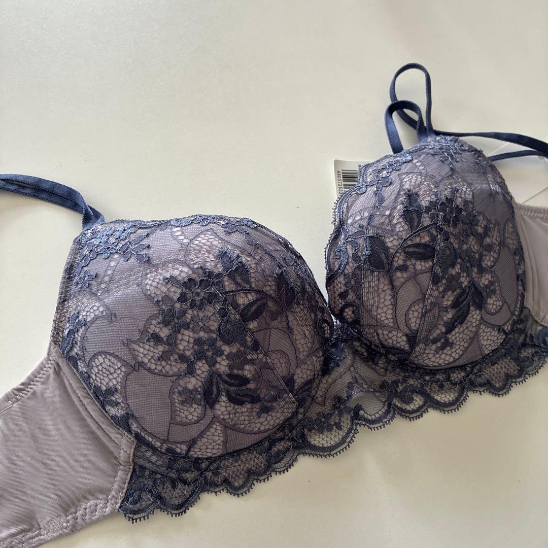 新品　ワコール　パルファージュ　ブラジャーショーツセットアップ　D75 M