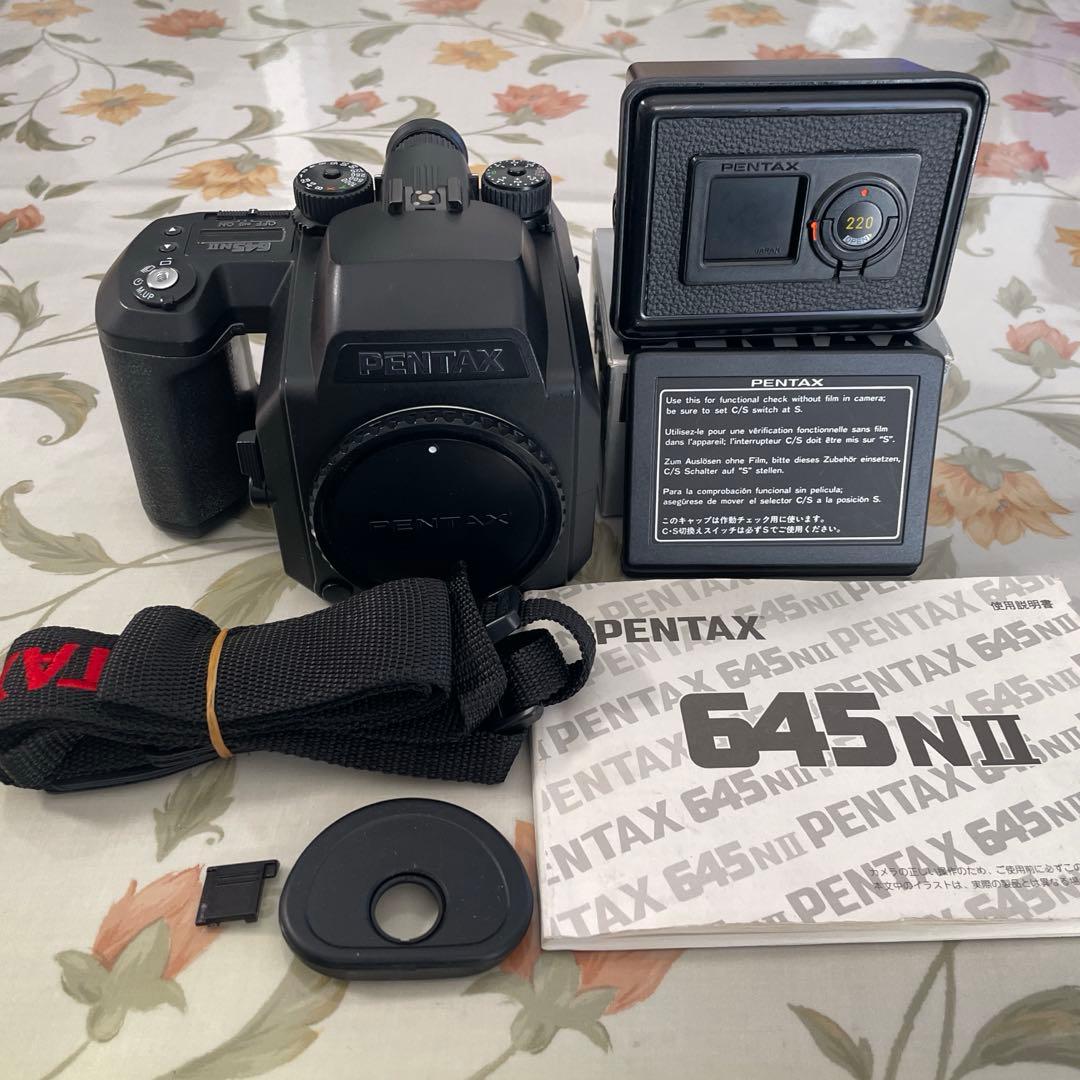 専用　Pentax 645NⅡ 中判フィルムカメラ 　120,220付