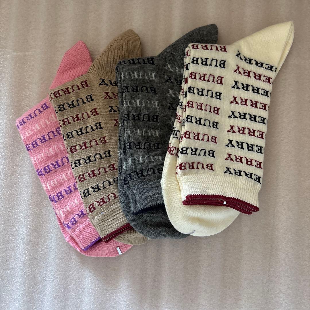 Burberry 靴下　13足セット