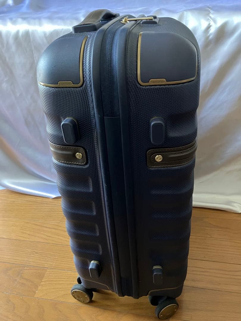 か*ん様 Samsonite ゴールド×ネイビー 高級キャリーケース 機内持ち込