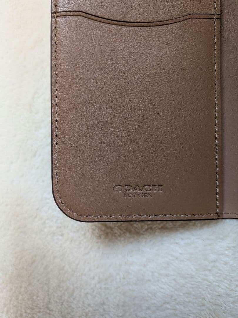 新品　希少色　コーチ　iPhone12mini対応ケース　シグネチャー　即日発送