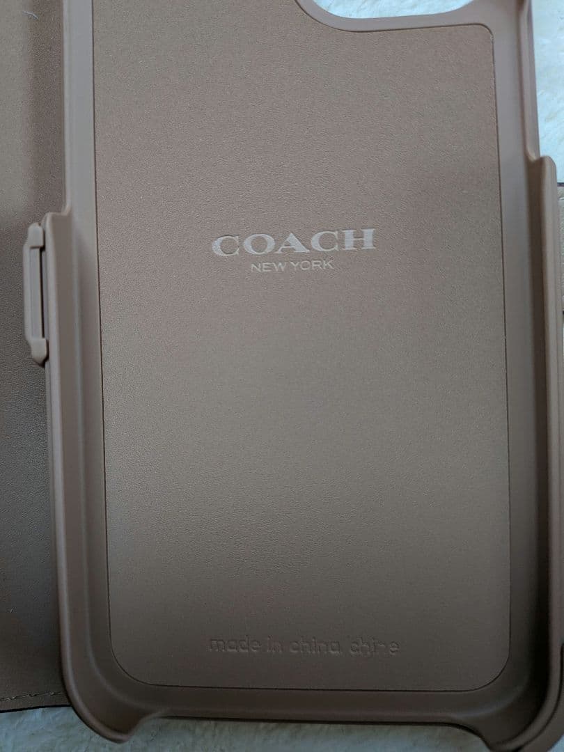 新品　希少色　コーチ　iPhone12mini対応ケース　シグネチャー　即日発送