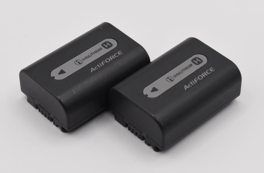 希少動作品 SONY デジタルビデオカメラ ハンディカム HDR-TG1