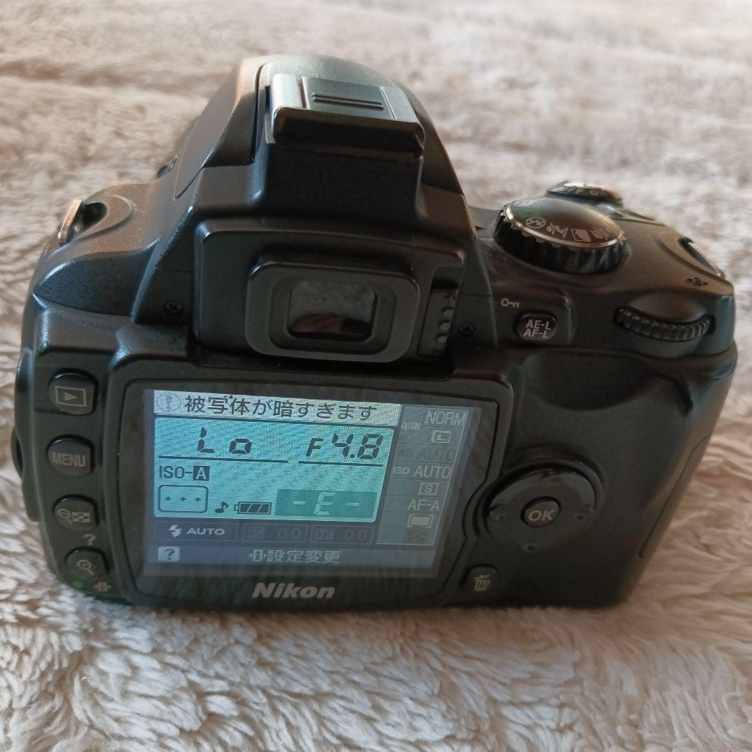 Nikon D40デジタル一眼レフ 18~55ミリ標準ズームセット[美品]