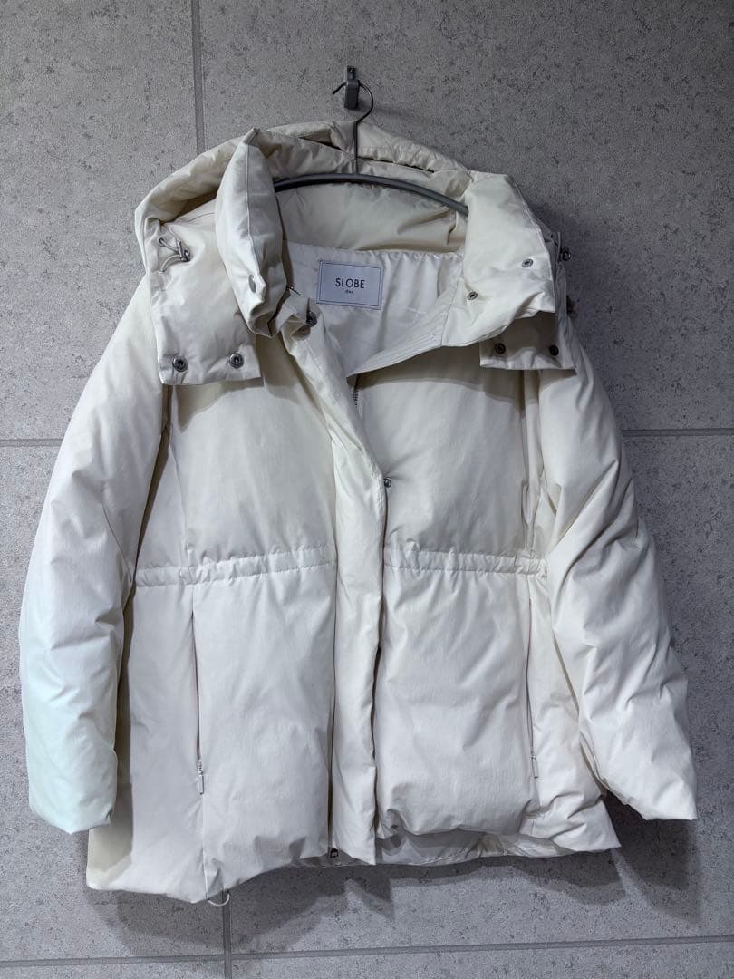 2024 SLOBE IENA フェザーライト撥水パッファーダウン　38