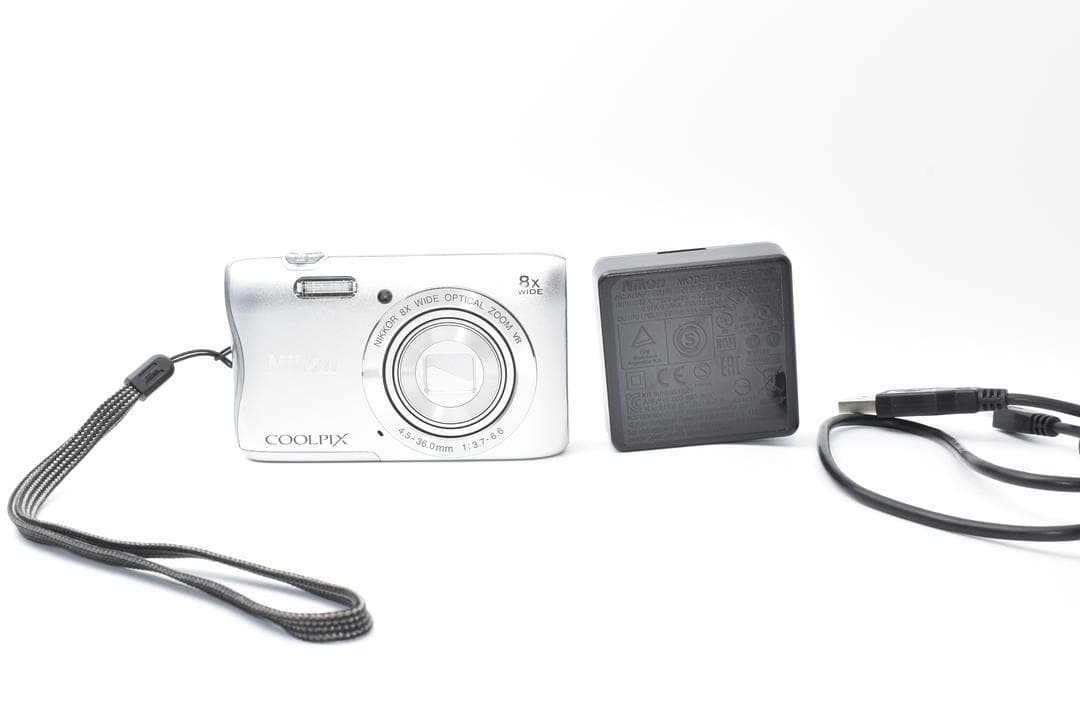 ニコン Nikon COOLPIX S3700 シルバー