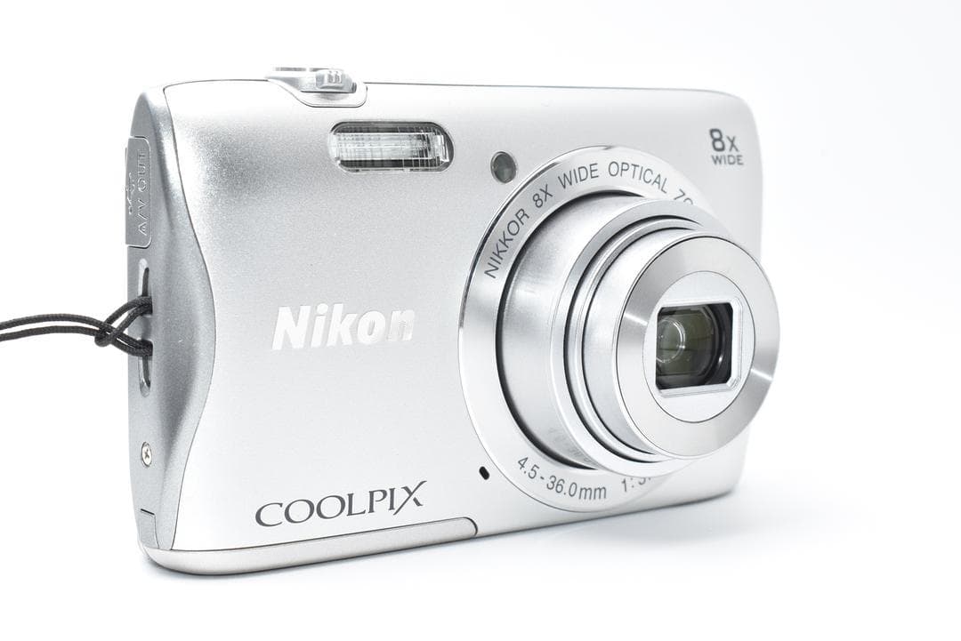ニコン Nikon COOLPIX S3700 シルバー
