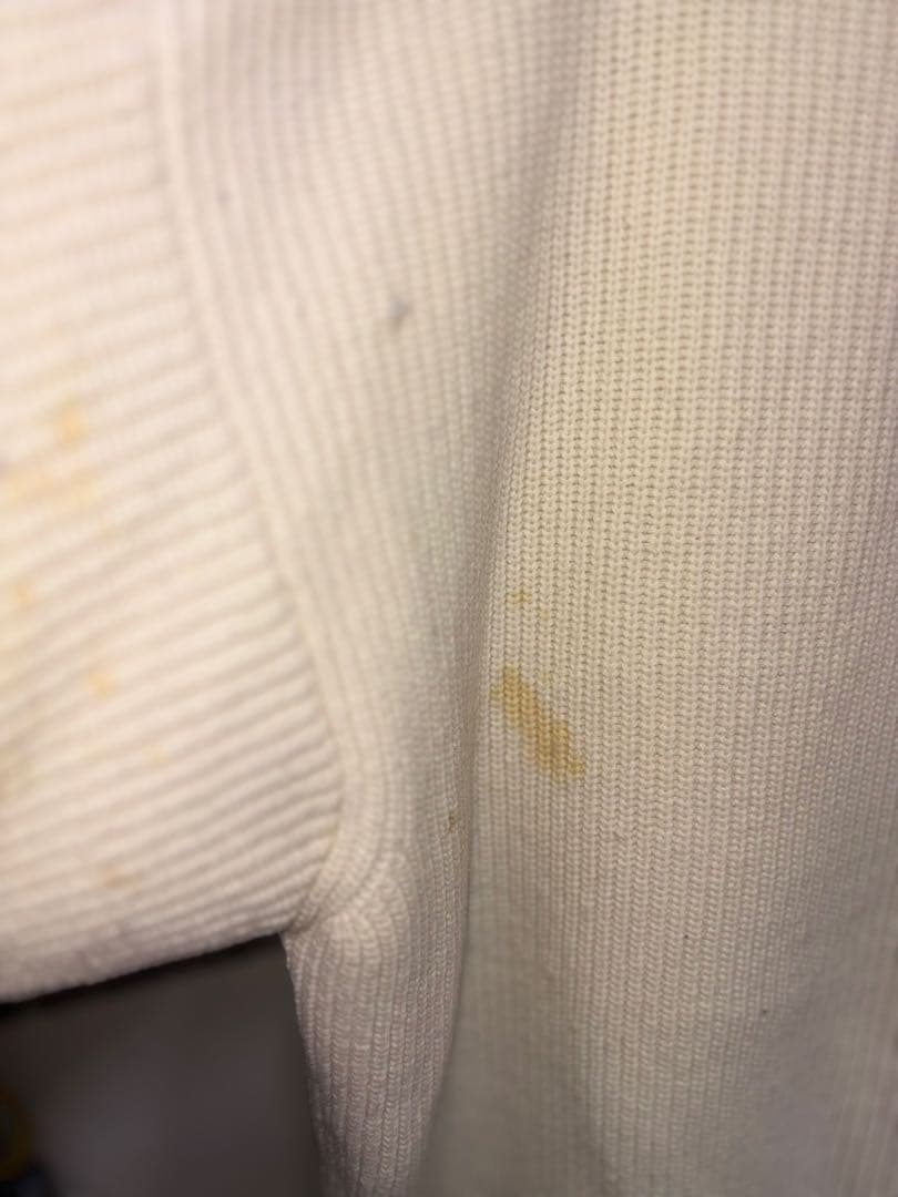 CELINE アイボリー ロゴ刺繍セーター