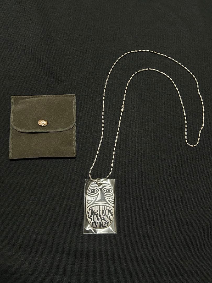 ヴィヴィアンウエストウッド　ハワイ限定ドッグタグネックレス