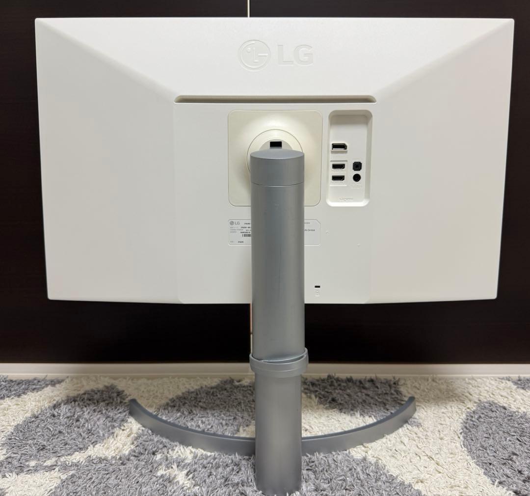 ディスプレイ・モニター本体 27UL550-W