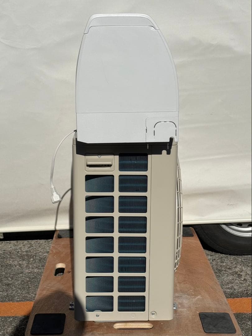 大阪府限定　取付込み　エアコン　シャープ AU-22TVE5 2025年　6畳用