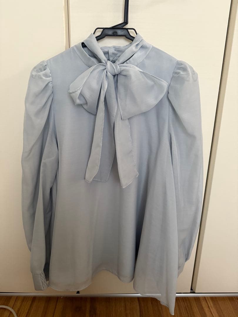 CELFORDセルフォード　ボウタイ付きシアーブラウス　サックス　38
