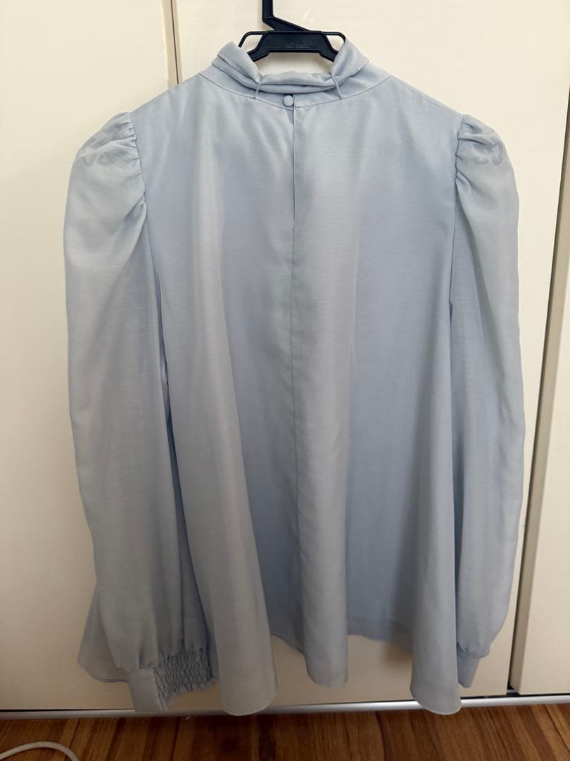 CELFORDセルフォード　ボウタイ付きシアーブラウス　サックス　38