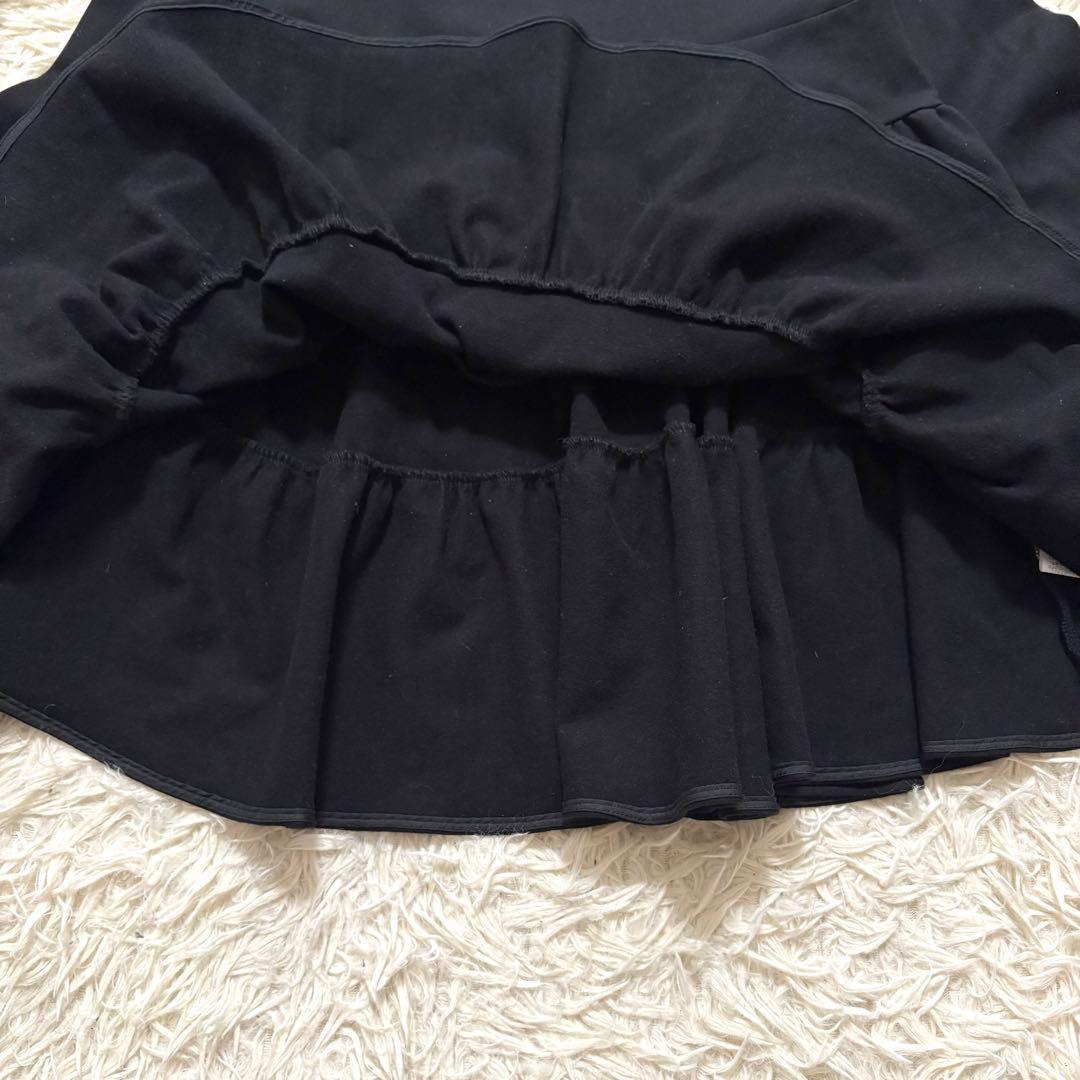 ✨美品✨ yori ヨリ　ぬくぬくヘムフリルブラウス　ティアード　黒　サイズF