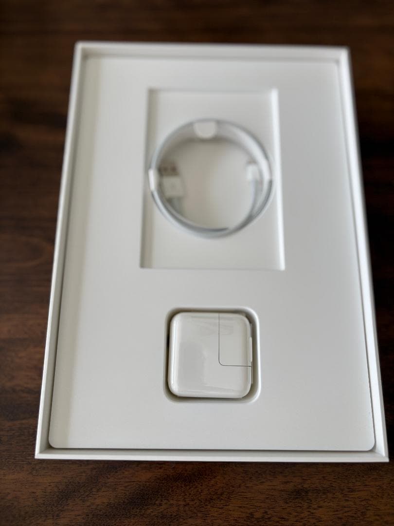 iPad Wifi シルバー 32GB